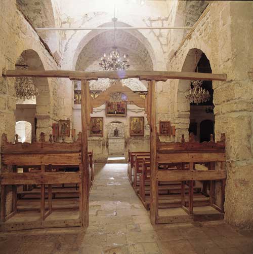 interno della chiesa di san Sergio